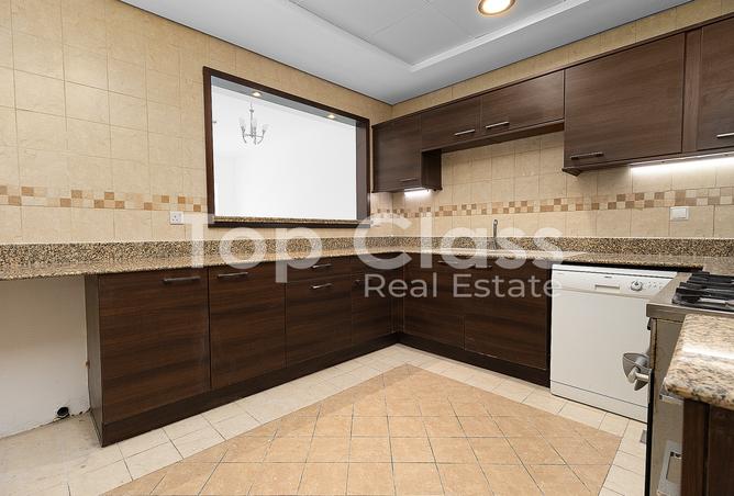135604442 - Property Image 3