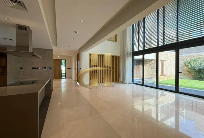 146002969 - Property Image 3