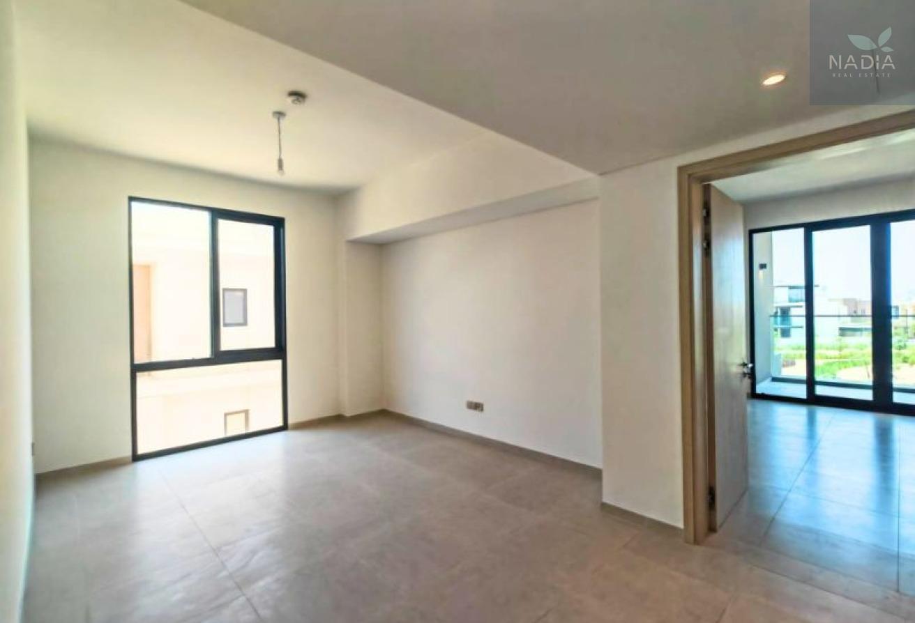 Luxury 4BR Villa| Maid and Driver Room | Brand New photo 7