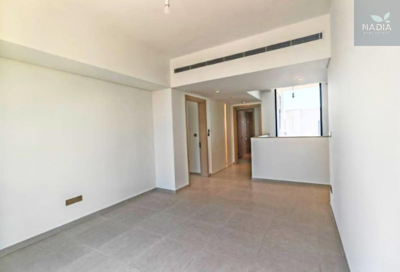 Luxury 4BR Villa| Maid and Driver Room | Brand New photo 6