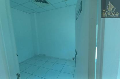 Office Space - Studio - 1 for rent in Capital Golden Tower - Business Bay - Dubai