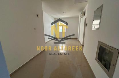 Apartment - 1 Bedroom - 1 Bathroom for rent in Al Butina 9 Building - Al Butina - Sharjah