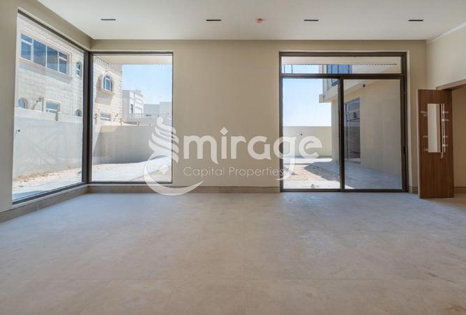 113702734 - Property Image 3