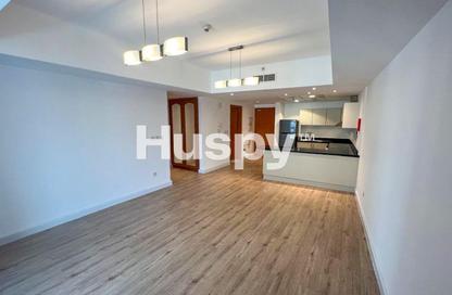 Apartment - 1 Bedroom - 2 Bathrooms for sale in The Waves Tower A - The Waves - Dubai Marina - Dubai