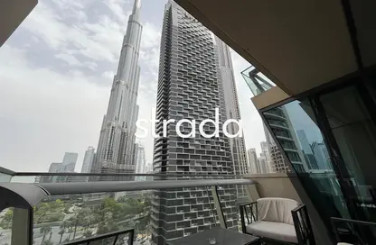 شقة - 2 غرف نوم - 3 حمامات للايجار في برج فيستا 2 - برج فيستا - وسط مدينة دبي - دبي