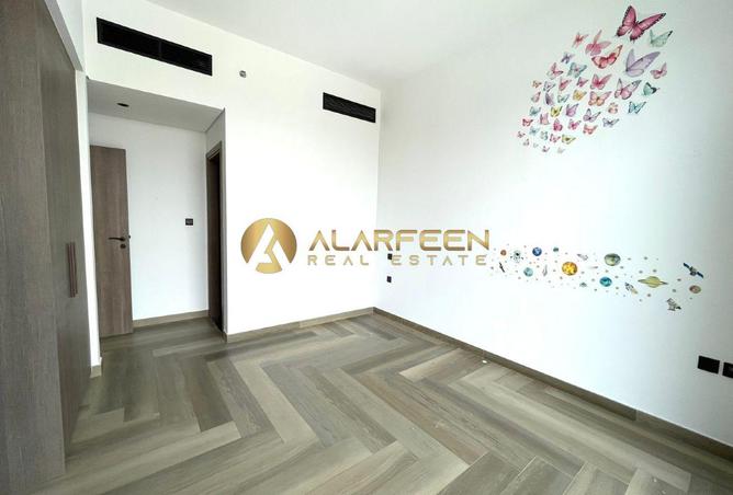 87027664 - Property Image 3