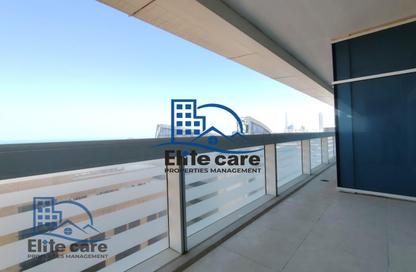 Apartment - 3 Bedrooms - 4 Bathrooms for rent in Al Ain Tower - Khalidiya Street - Al Khalidiya - Abu Dhabi