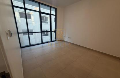 Apartment - 1 - 2 for rent in Golden Sands 19 - Al Hamriya - Bur Dubai - Dubai