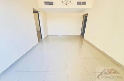 Apartment - 2 - 2 for rent in Muwailih Building - Muwaileh - Sharjah
