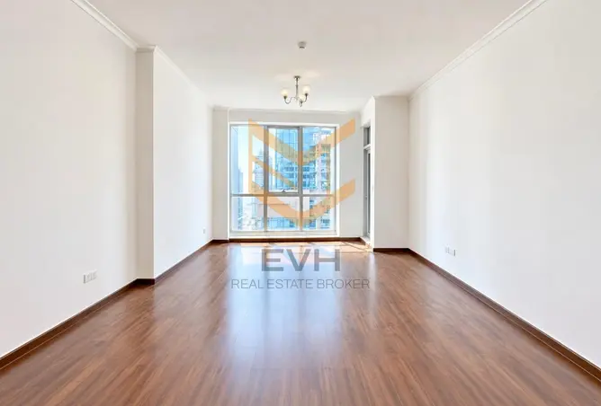 156033608 - Property Image 3