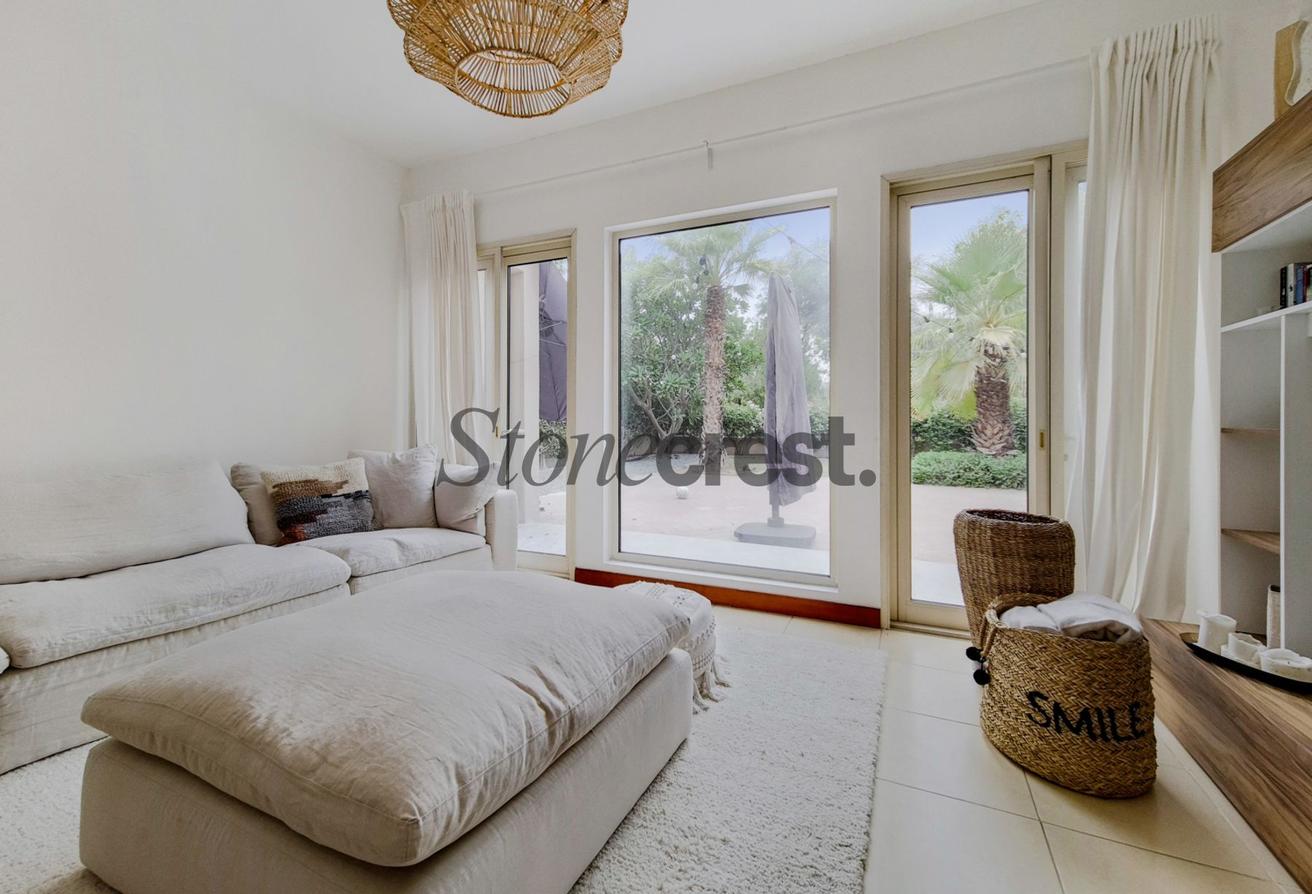 Rare Type 6 | Big Plot | Park Backing | Vacant Sep photo 6