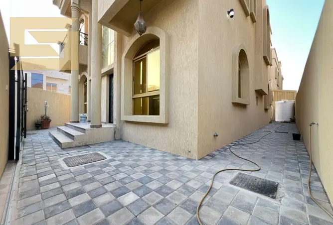 160969333 - Property Image 3