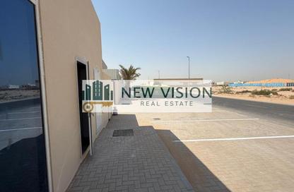 Warehouse - Studio - 1 for rent in Al Sajaa Industrial - Al Sajaa - Sharjah