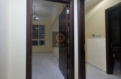 Villa - 4 - 5 for rent in Shakhbout City - Abu Dhabi