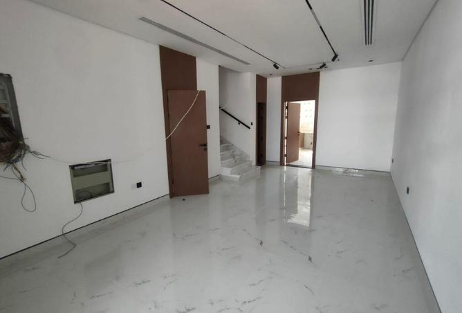 72323255 - صورة العقار 3