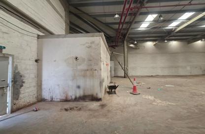 Warehouse - Studio - 2 for rent in Al Sajaa Industrial - Al Sajaa - Sharjah