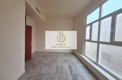 Apartment - Studio - 1 Bathroom for rent in Muwailih Building - Muwaileh - Sharjah