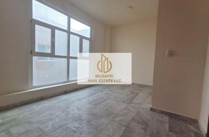 Apartment - Studio - 1 Bathroom for rent in Muwailih Building - Muwaileh - Sharjah