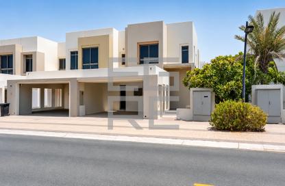 Townhouse - 4 Bedrooms - 4 Bathrooms for rent in Hayat Townhouses - Town Square - Dubai Townhouse - 4 Bedrooms - 4 Bathrooms for rent in Hayat Townhouses - Town Square - Dubai