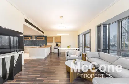 شقة - 2 غرف نوم - 3 حمامات للايجار في البرج الجنوبي 6 - الجناح الجنوبي - وسط مدينة دبي - دبي