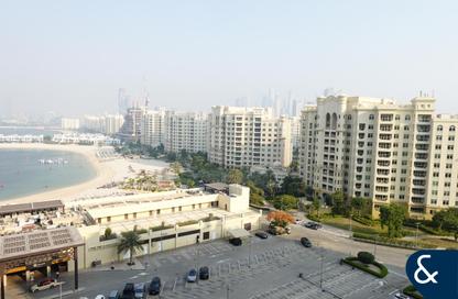 Apartment - 3 Bedrooms - 4 Bathrooms for rent in Sapphire - Tiara Residences - Palm Jumeirah - Dubai
