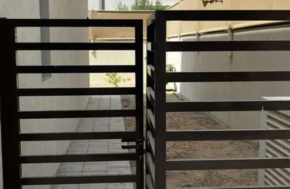 فيلا - 3 غرف نوم - 4 حمامات للبيع في الطي شرق - السيوح - الشارقة