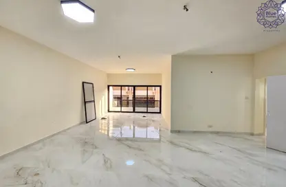 Apartment - 2 Bedrooms - 2 Bathrooms for rent in Oud Metha - Bur Dubai - Dubai