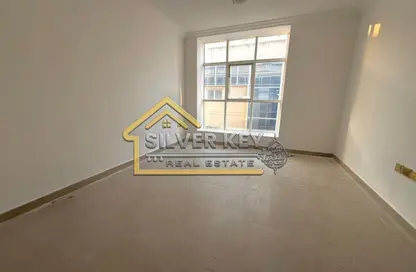 شقة - 2 غرف نوم - 2 حمامات للايجار في المجاز 2 - المجاز - الشارقة