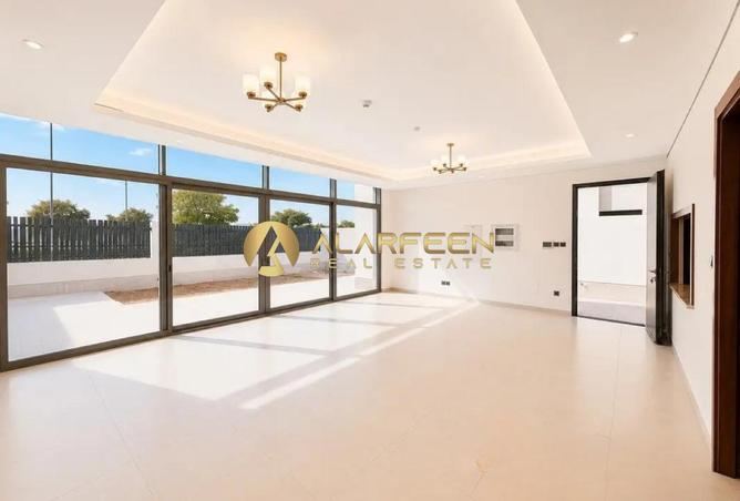 128371105 - Property Image 2