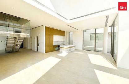 Villa - 4 - 5 for sale in Nad Al Sheba Gardens 3 - Nad Al Sheba Gardens - Nad Al Sheba 1 - Nad Al Sheba - Dubai