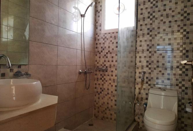 64033989 - صورة العقار 3