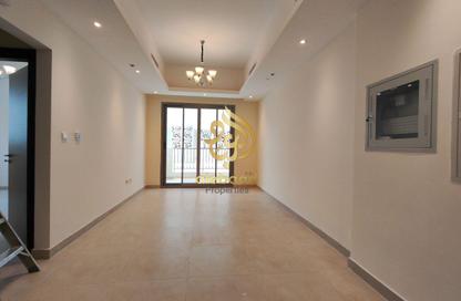 Apartment - 2 Bedrooms - 2 Bathrooms for rent in Siham Building - International City Phase 2 - Al Warsan 4 - Al Warsan - Dubai