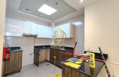 Apartment - 2 Bedrooms - 2 Bathrooms for rent in Siham Building - International City Phase 2 - Al Warsan 4 - Al Warsan - Dubai