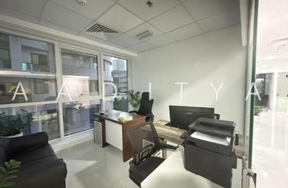 Office Space - 1 Bedroom - 1 Bathroom for rent in Aspin Tower - Sheikh Zayed Road - Dubai
