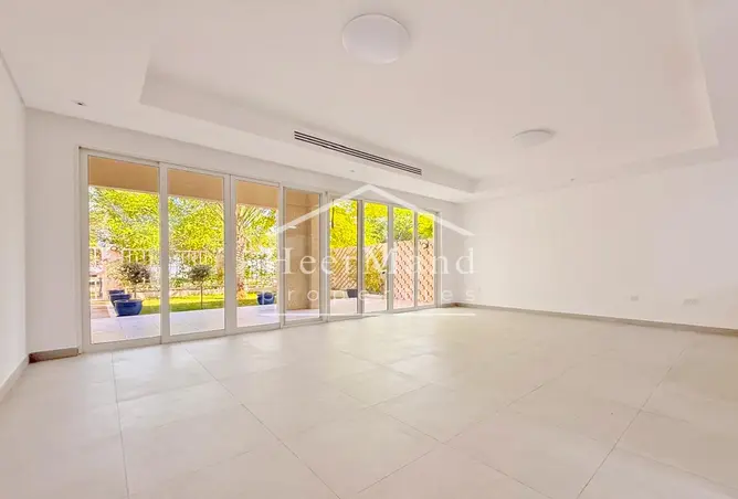 73118136 - Property Image 3