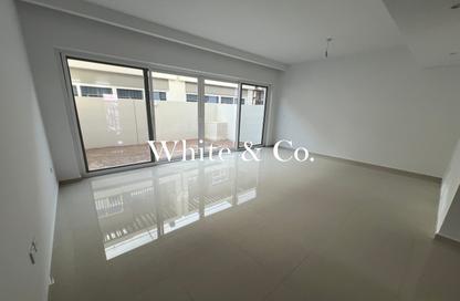 Townhouse - 4 - 4 for rent in Camelia - Damac Hills 2 - Dubai Townhouse - 4 - 4 for rent in Camelia - Damac Hills 2 - Dubai