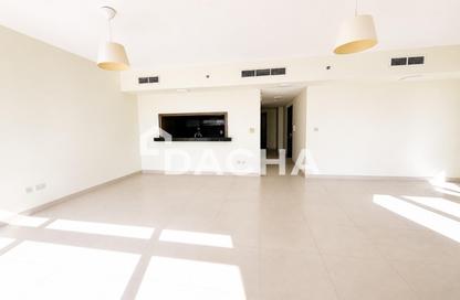 Apartment - 1 Bedroom - 2 Bathrooms for rent in The Lofts West - The Lofts - Downtown Dubai - Dubai
