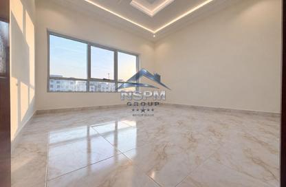 Apartment - 1 - 1 for rent in Al Saada Street - Al Mushrif - Abu Dhabi