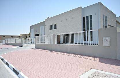 Warehouse - Studio - 3 for sale in Dubai Investment Park 2 (DIP 2) - Dubai Investment Park (DIP) - Dubai