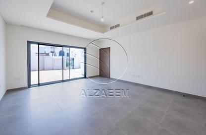 Villa - 4 - 5 for rent in Fay Alreeman - Al Shamkha - Abu Dhabi