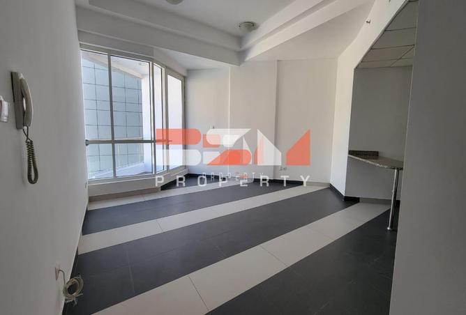 136565225 - Property Image 3