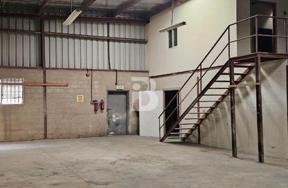 Warehouse - Studio for rent in Ras Al Khor Industrial - Ras Al Khor - Dubai