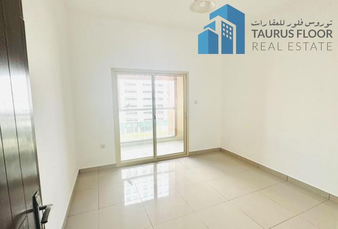 Open View 1 BR FLAT || GYM POOL photo 2