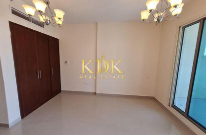 Apartment - Studio - 1 Bathroom for rent in Roxana Residence C - Roxana Residences - District 12 - Jumeirah Village Circle - Dubai