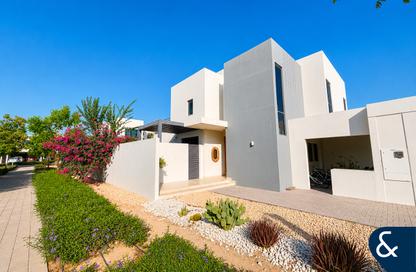 Villa - 4 Bedrooms - 3 Bathrooms for sale in Maple at Dubai Hills Estate 3 - Maple at Dubai Hills Estate - Dubai Hills Estate - Dubai Villa - 4 Bedrooms - 3 Bathrooms for sale in Maple at Dubai Hills Estate 3 - Maple at Dubai Hills Estate - Dubai Hills Estate - Dubai