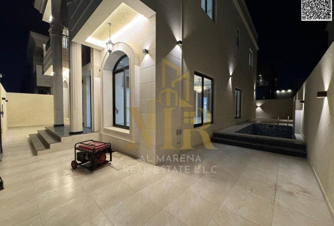 54386902 - صورة العقار 3