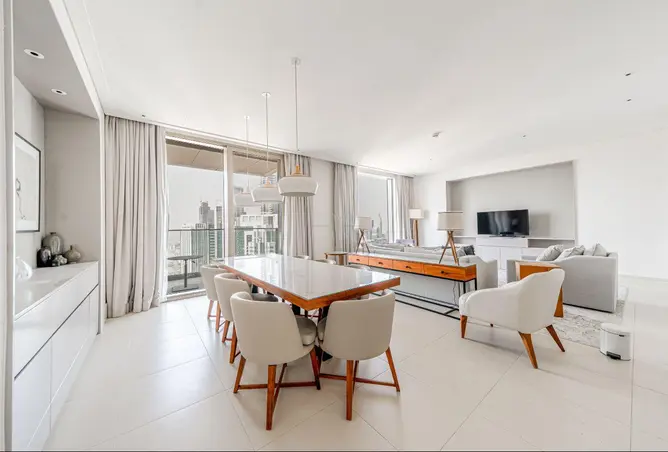 156932375 - Property Image 2