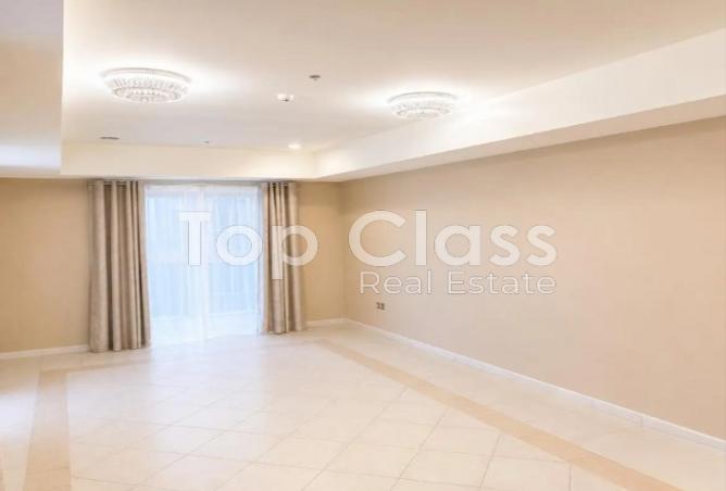 122001672 - Property Image 2