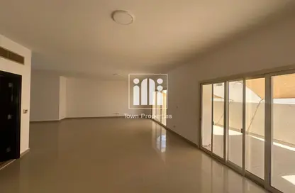 فيلا - استوديو - 6 حمامات للايجار في مدينة شخبوط - أبوظبي