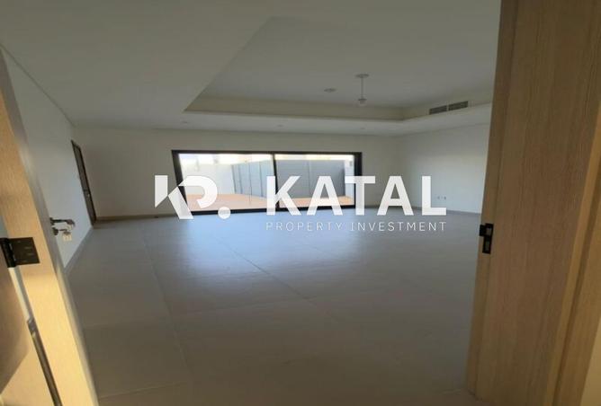 126564807 - Property Image 2